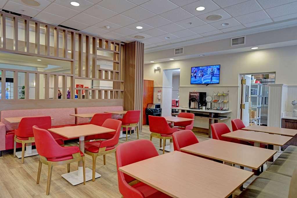 Comfort Suites Ocean City West West Ocean City Restaurant photo